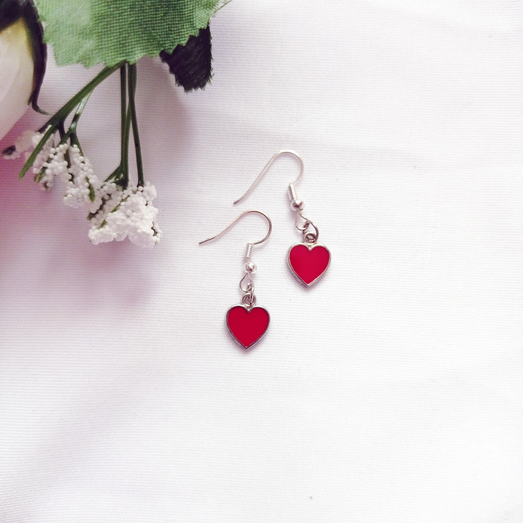 Classic Red Hearts Earrings, Playing Cards inspired Queen of Hearts